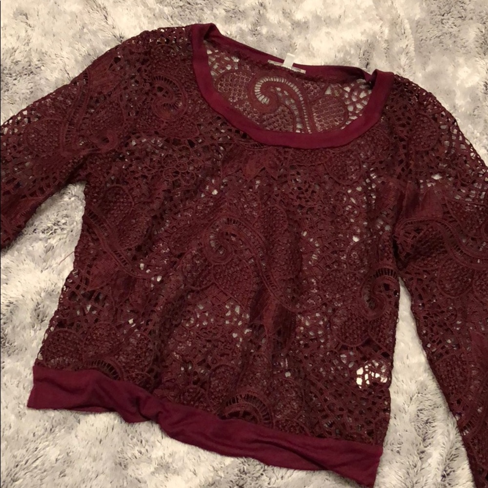 All lace maroon top